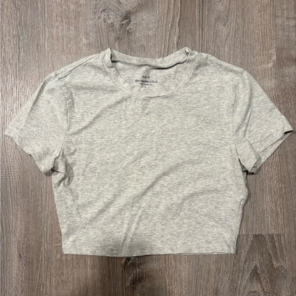 Abercrombie & Fitch Essentials Baby Tee